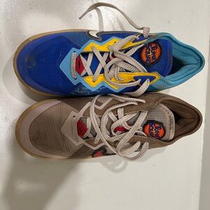 LeBron 8 Looney Squab high tops